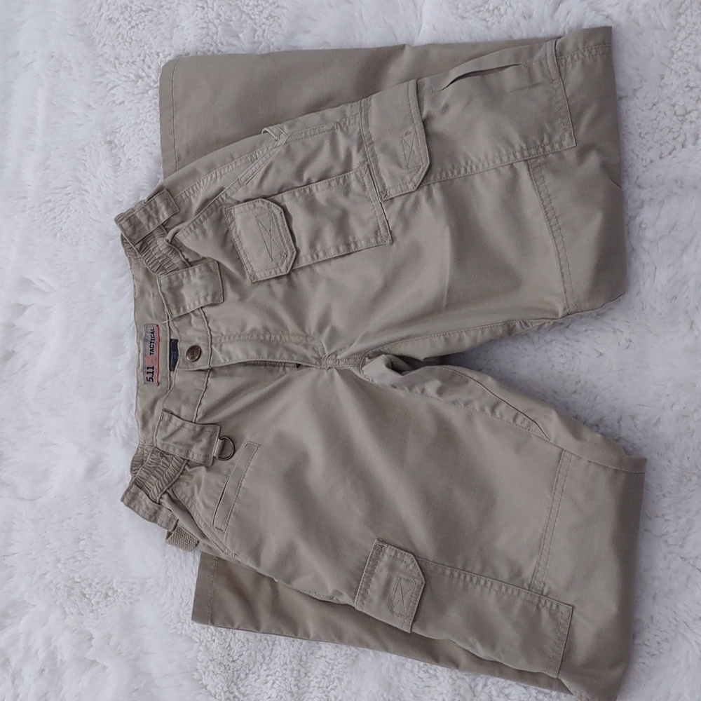 5.11 TACTICAL PANTS. - Picture 15 of 17